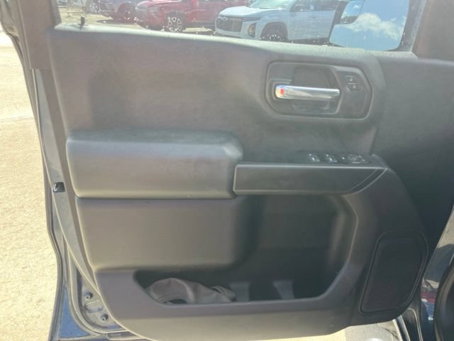 Used 2019 Chevrolet Silverado 1500 Custom w/ Infotainment Package RWD image 11