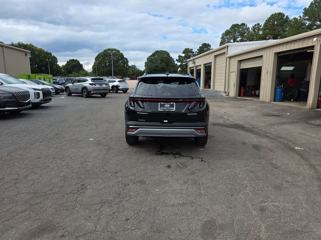 New 2025 Hyundai Tucson Limited image 14