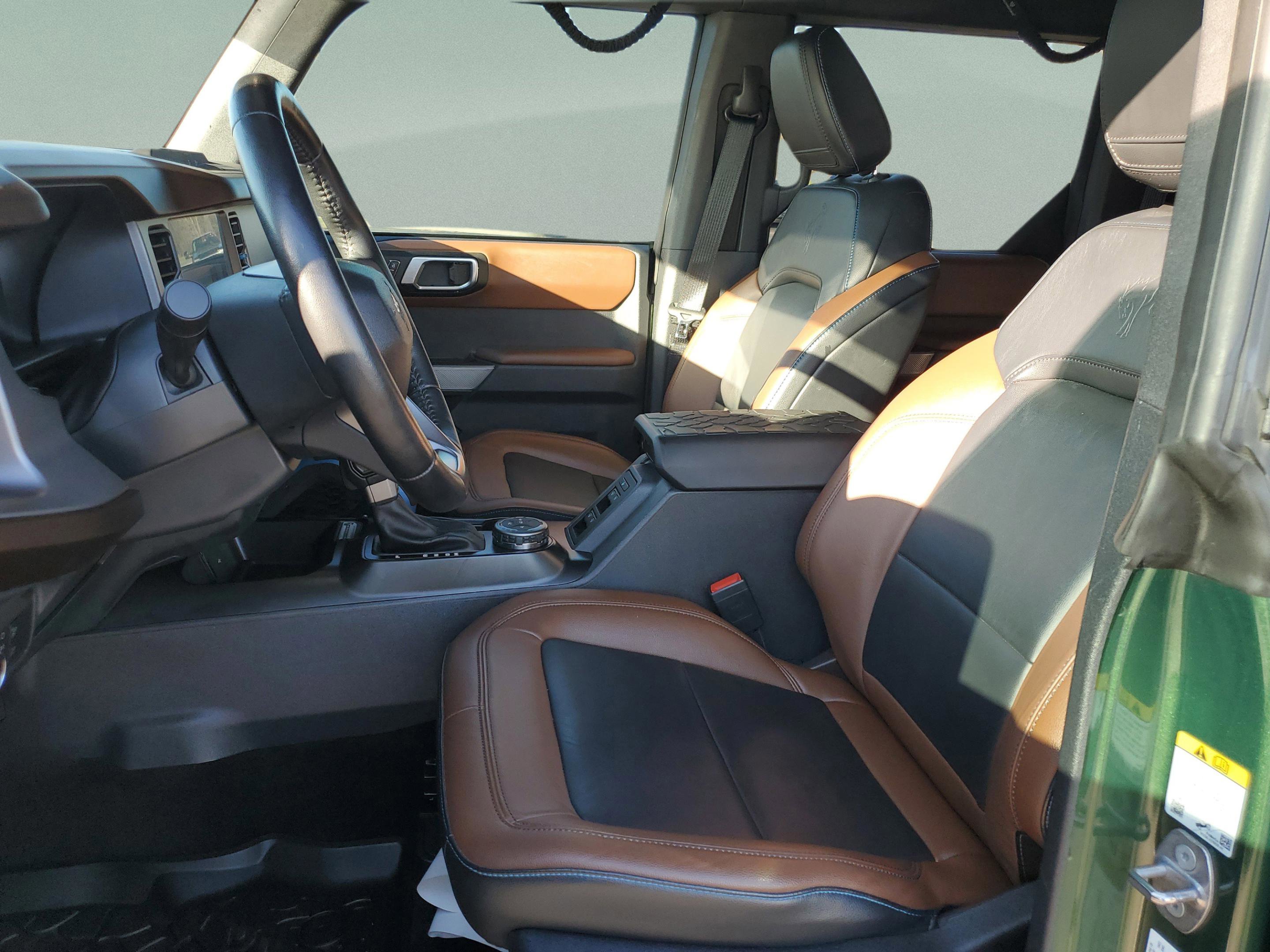 Used 2022 Ford Bronco Outer Banks image 13