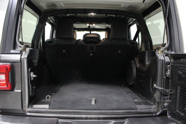 Used 2019 Jeep Wrangler Unlimited Rubicon image 32