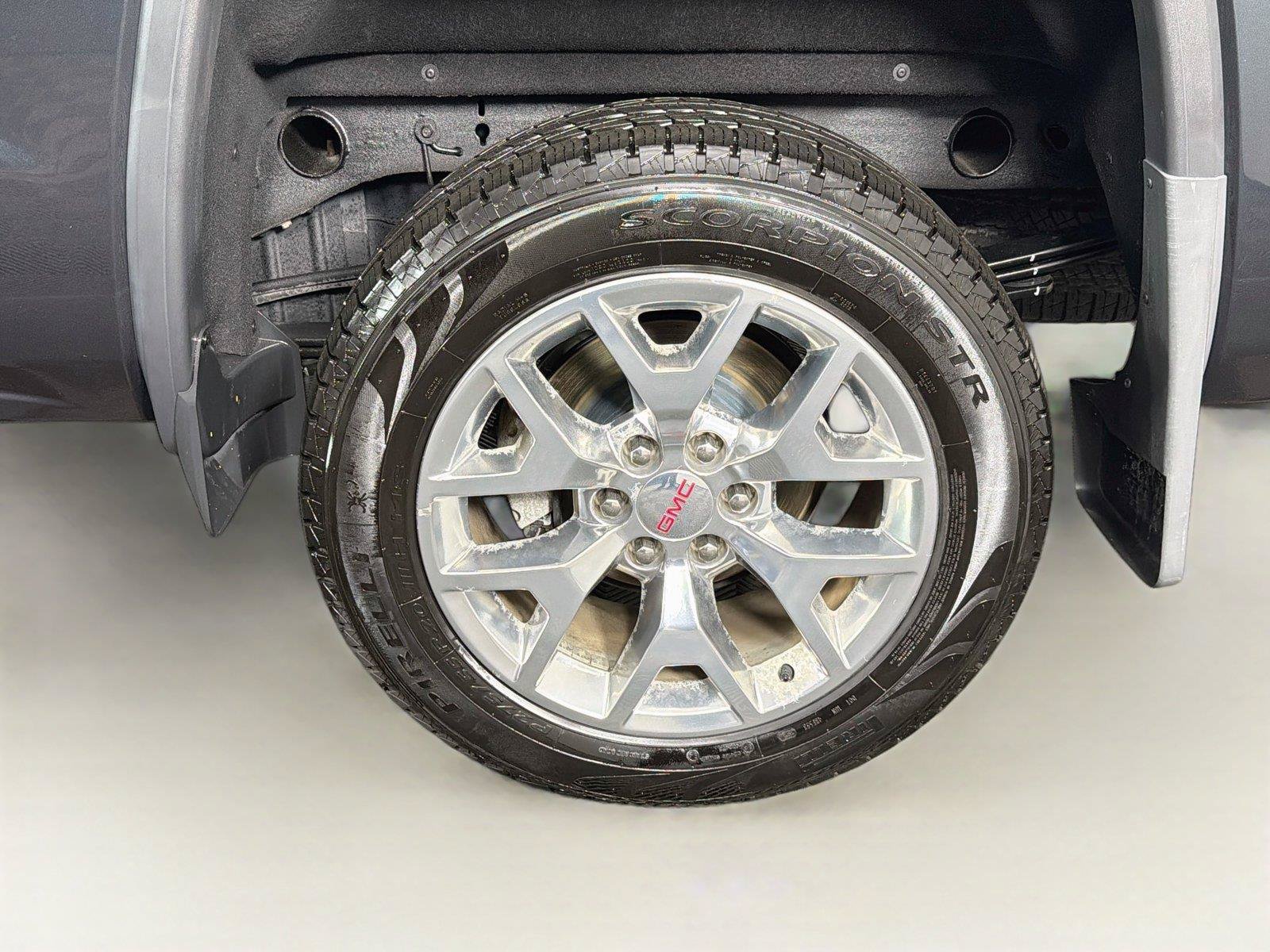 Used 2017 GMC Sierra 1500 SLT w/ SLT Premium Package AWD/4WD image 34