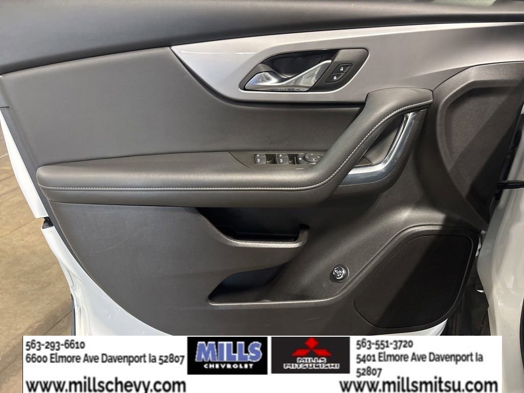 Used 2024 Chevrolet Blazer LT w/ Convenience Package image 9