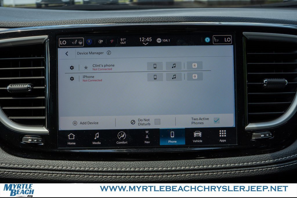 New 2025 Chrysler Pacifica Select w/ Uconnect Theater Family Group image 20