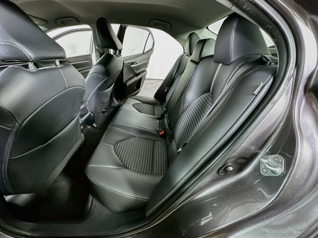 Used 2023 Toyota Camry SE FWD image 14