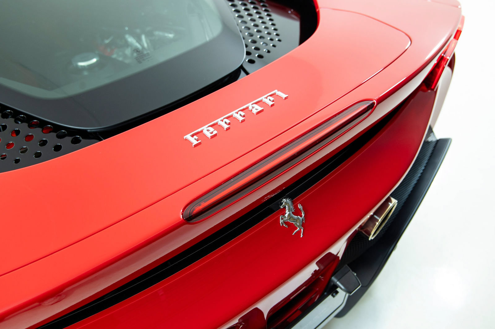 Certified 2021 Ferrari SF90 Stradale AWD/4WD image 24