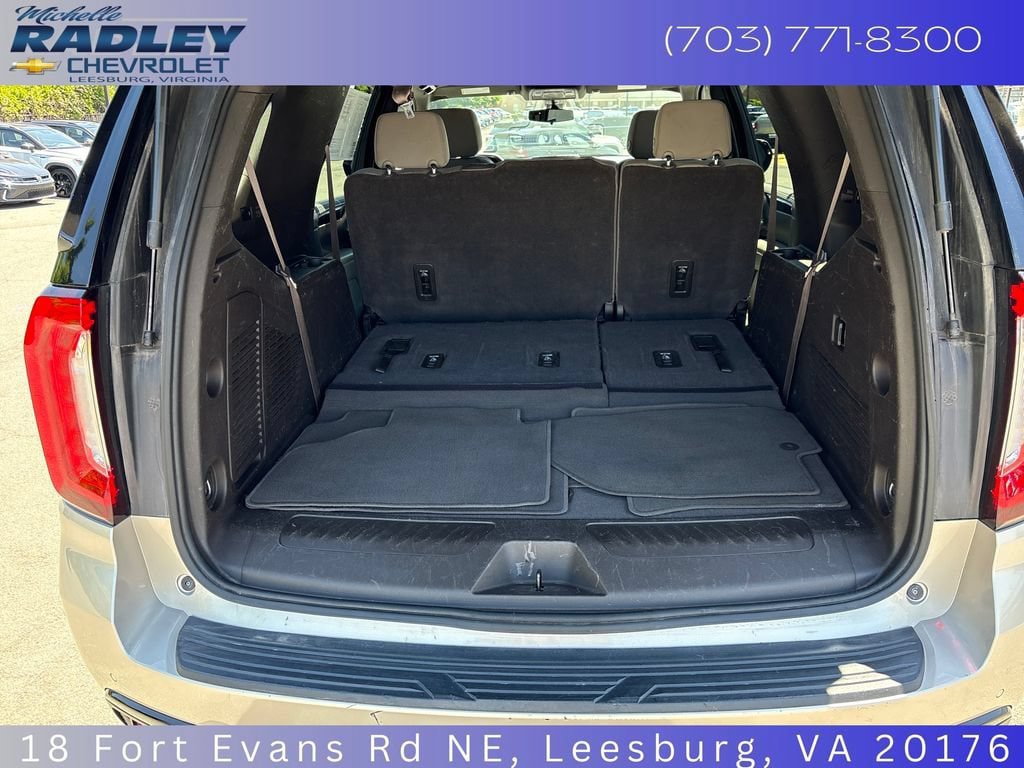 Used 2022 GMC Yukon SLE w/ Gmc Pro Safety Plus Package AWD/4WD image 12