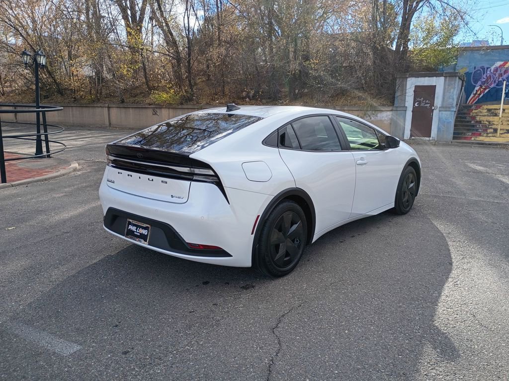 New 2026 Toyota Prius SE image 6