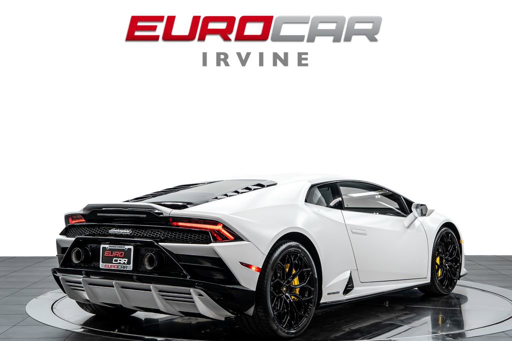 Used 2022 Lamborghini Huracan EVO AWD/4WD image 5