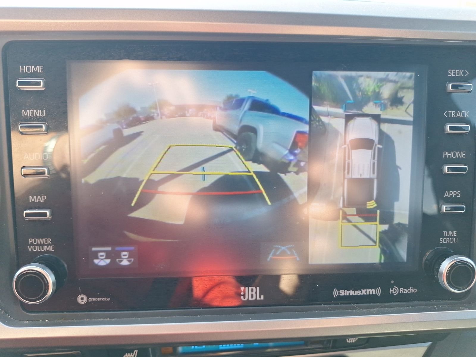 Used 2022 Toyota Tacoma Limited image 34