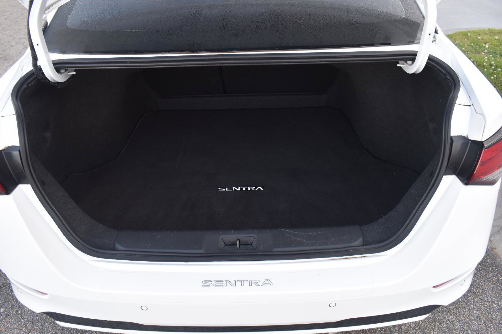 Used 2024 Nissan Sentra S image 44