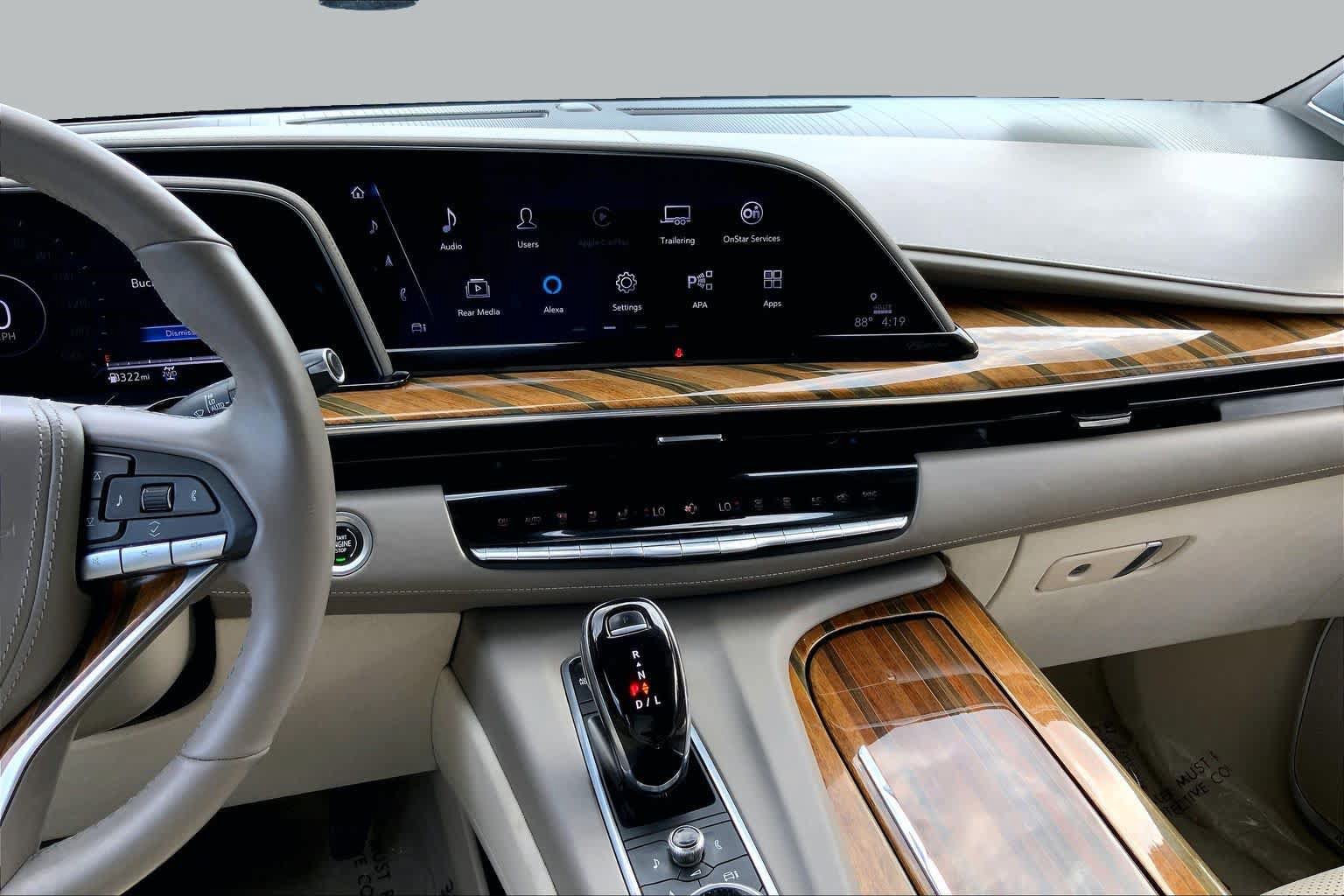 Used 2023 Cadillac Escalade Sport Platinum w/ LPO, ONYX Package AWD/4WD image 7