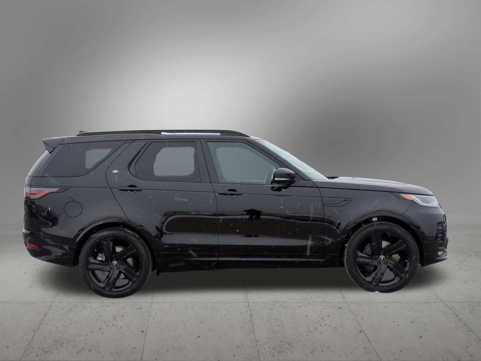 New 2026 Land Rover Discovery Limited Edition AWD/4WD image 7