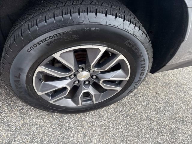 Used 2021 Chevrolet Suburban LT w/ LT Signature Package image 15