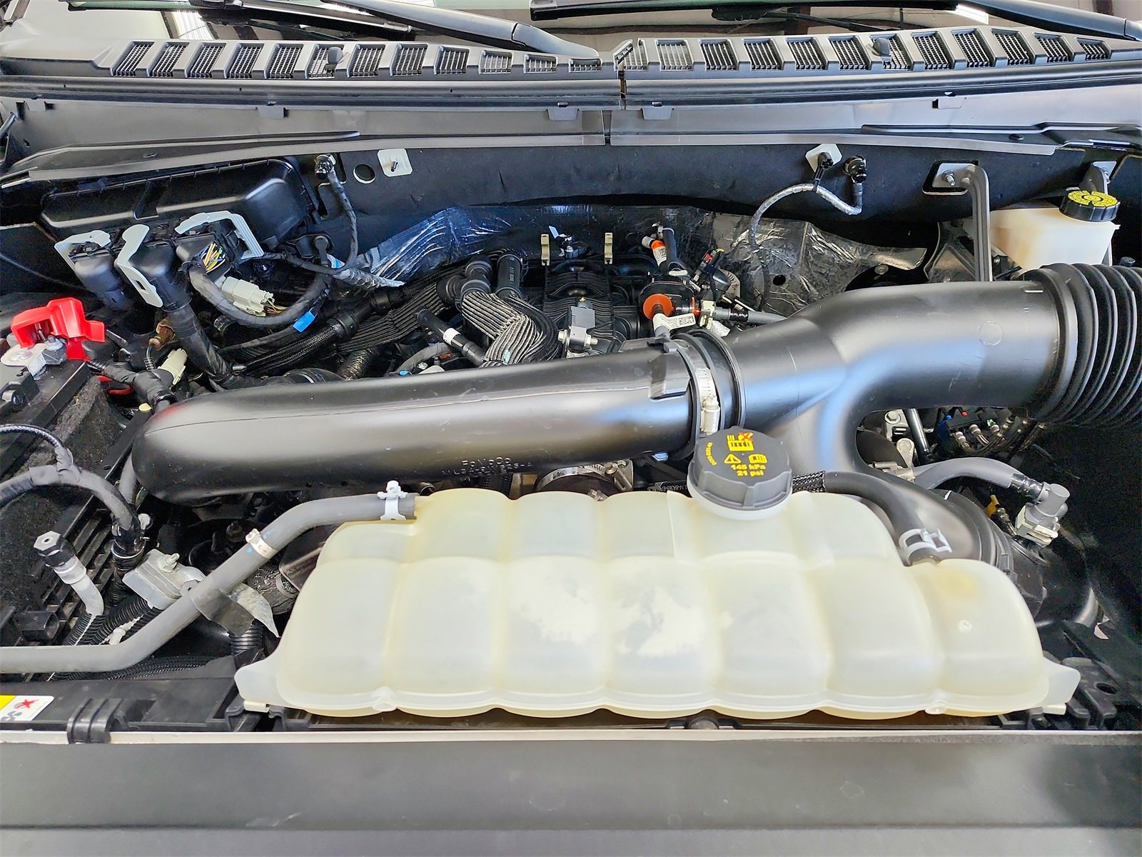 Used 2023 Ford Expedition Limited image 17