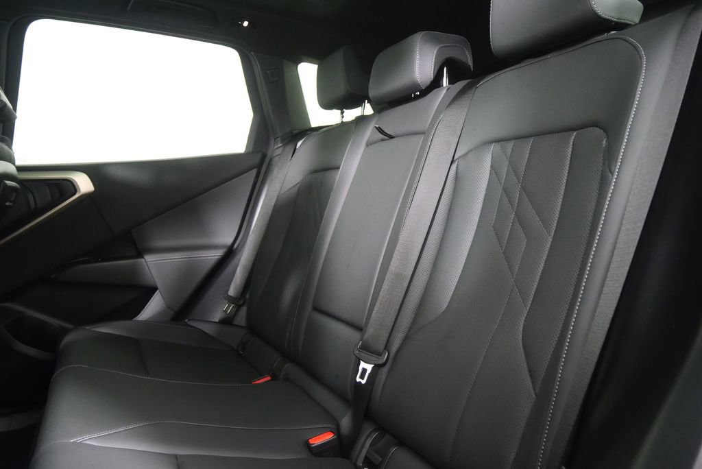 Certified 2025 BMW X3 xDrive30i image 15