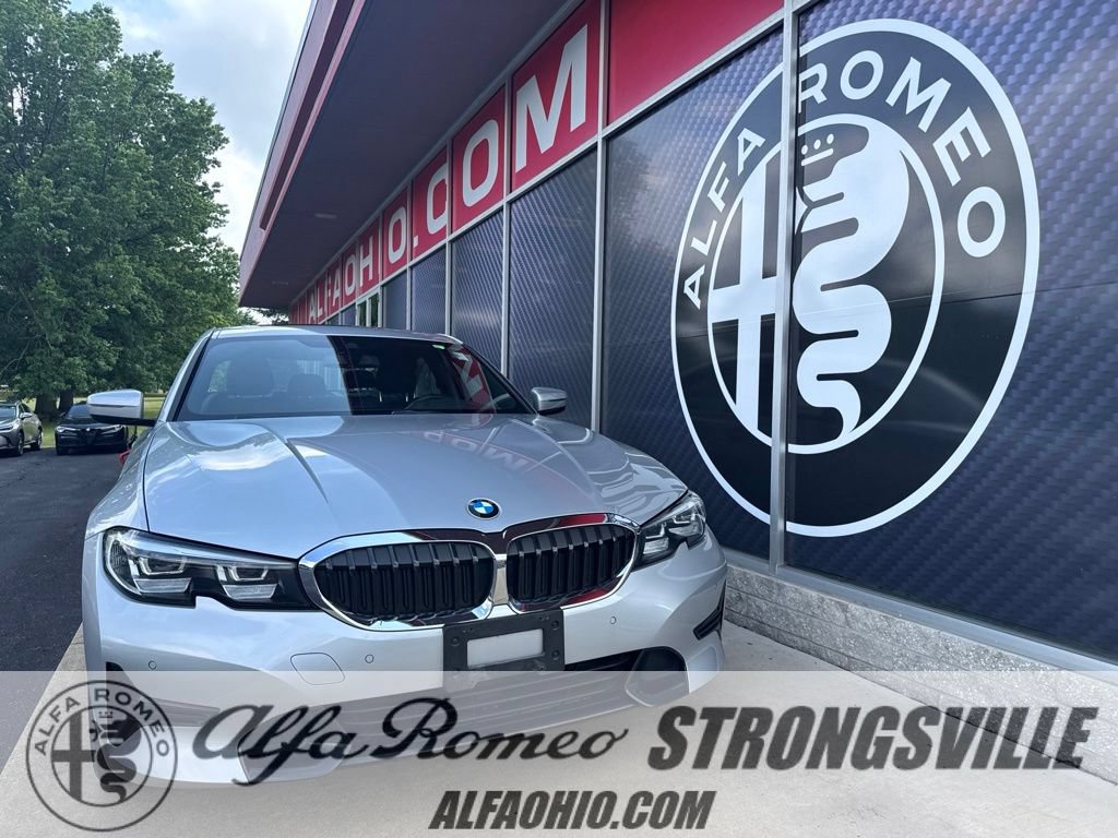 Used 2019 BMW 330i xDrive Sedan w/ Driving Assistance Package AWD/4WD image 1