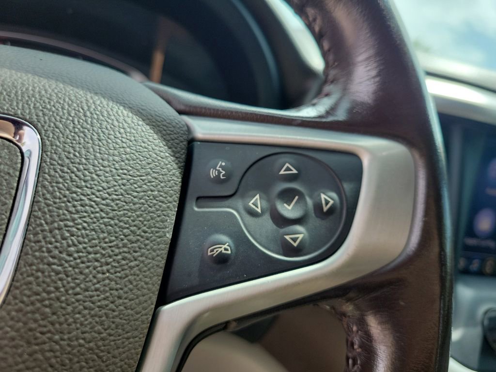 Used 2020 GMC Acadia SLT image 20