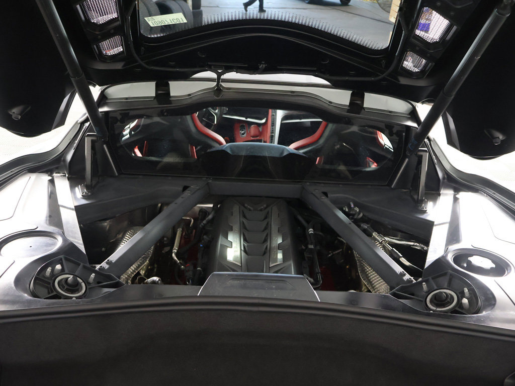 Used 2024 Chevrolet Corvette Stingray Preferred Cpe w/ Z51 Performance Package RWD image 24