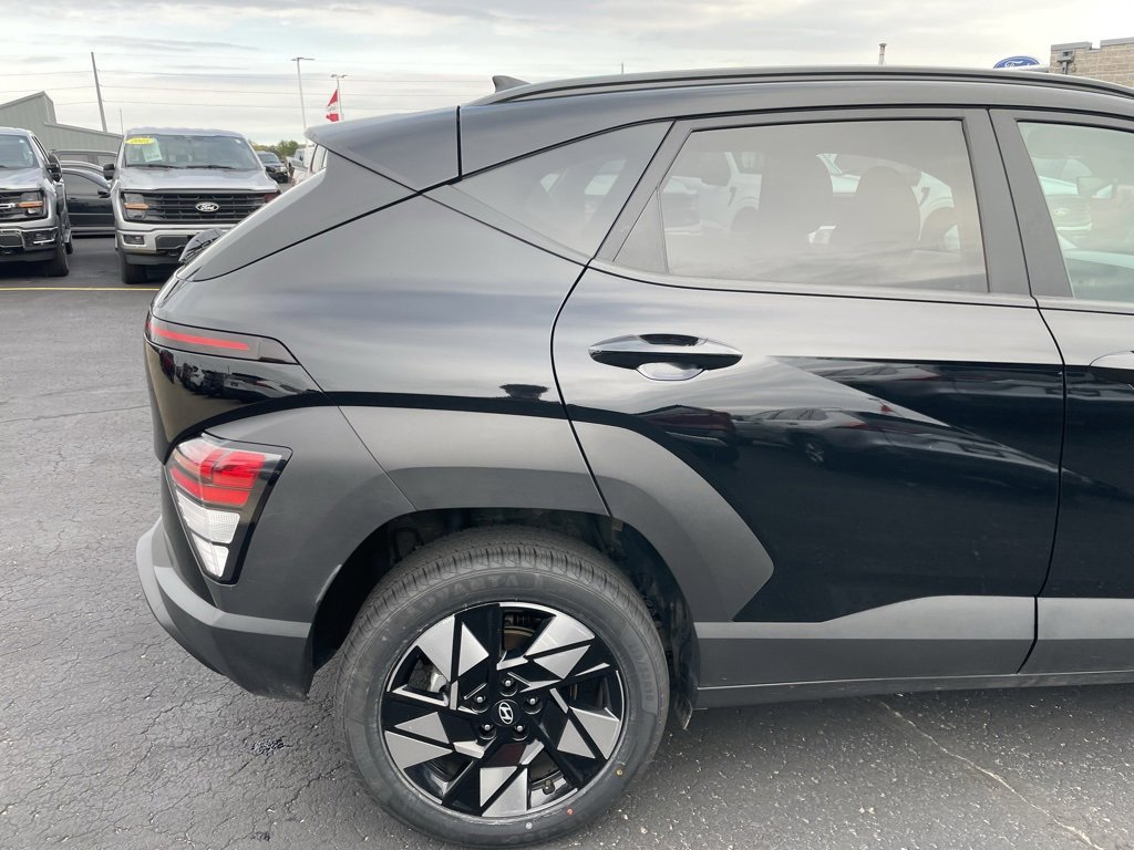 Used 2024 Hyundai Kona SEL image 28
