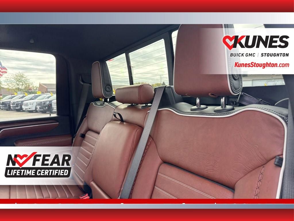 Used 2026 GMC Sierra 3500 Denali Ultimate w/ Snow Plow Prep/Camper Package image 47