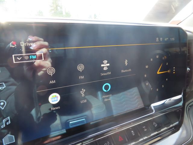 Used 2024 Chevrolet Silverado 2500 ZR2 w/ Technology Package image 25