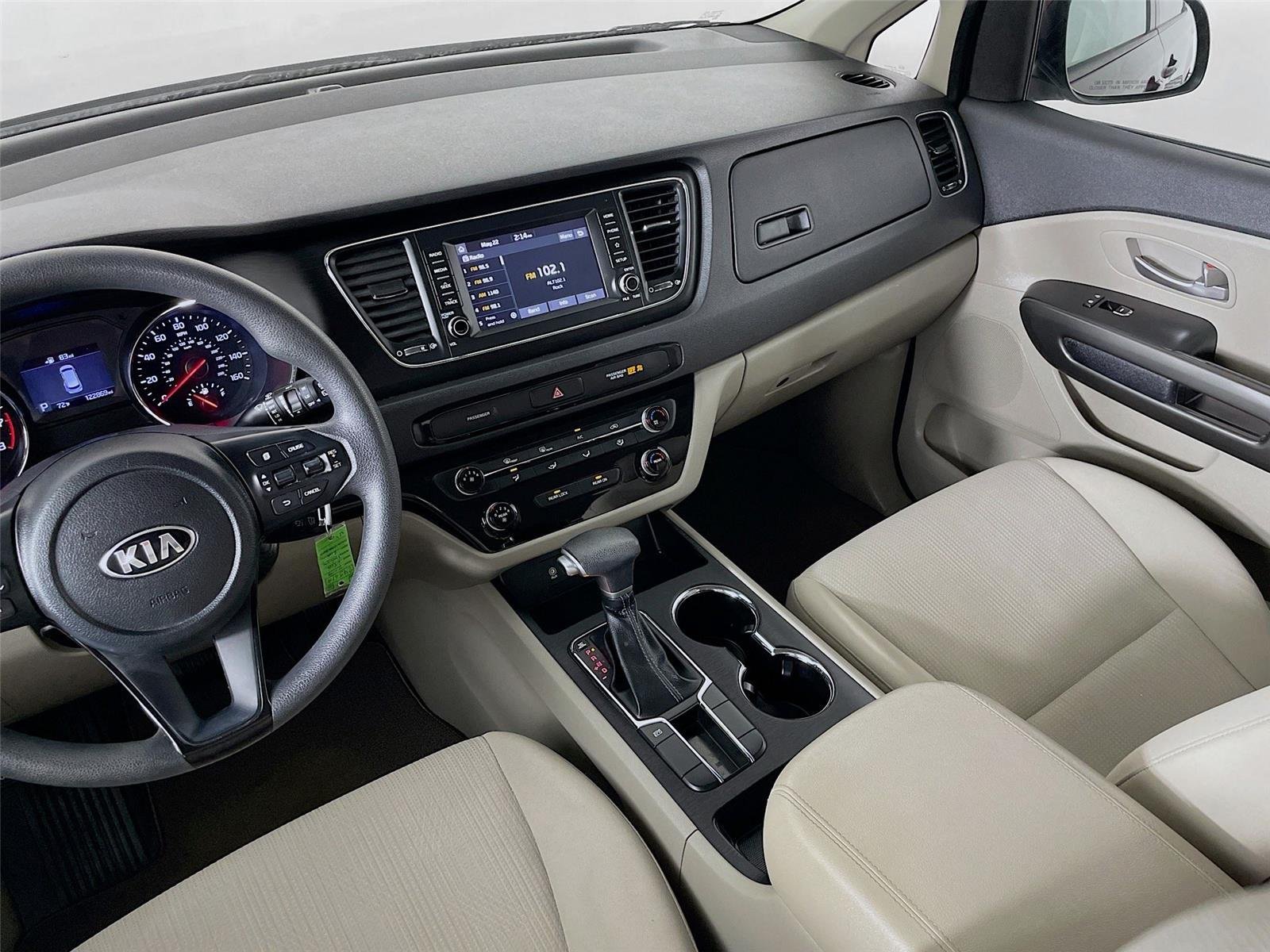 Used 2019 Kia Sedona LX FWD image 24