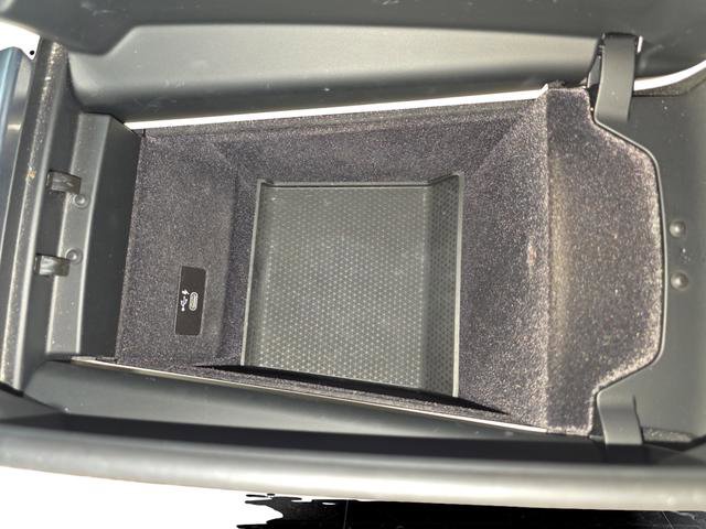 Used 2021 BMW X7 M50i w/ Dynamic Handling Package image 22