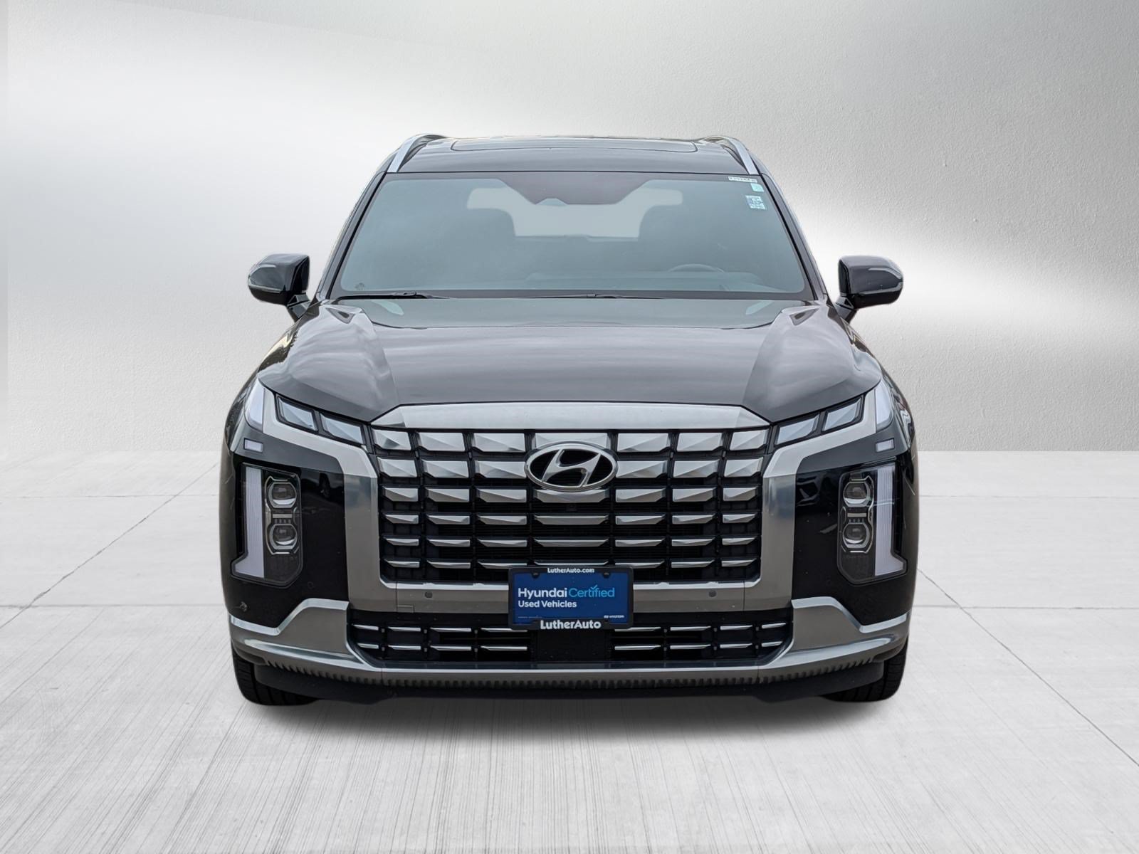 Certified 2024 Hyundai Palisade Calligraphy AWD/4WD image 2