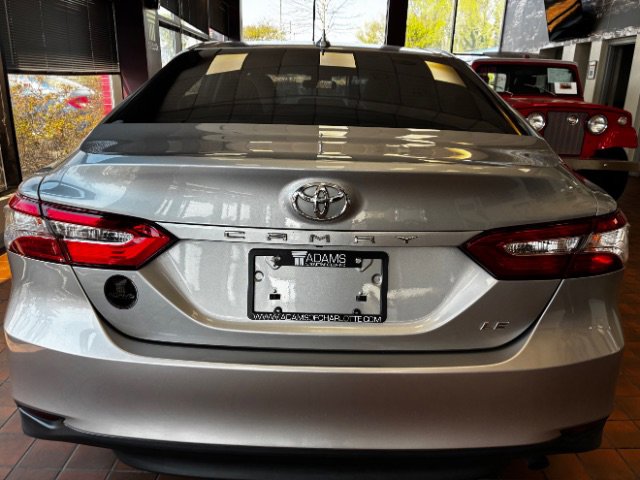 Used 2019 Toyota Camry LE FWD image 12
