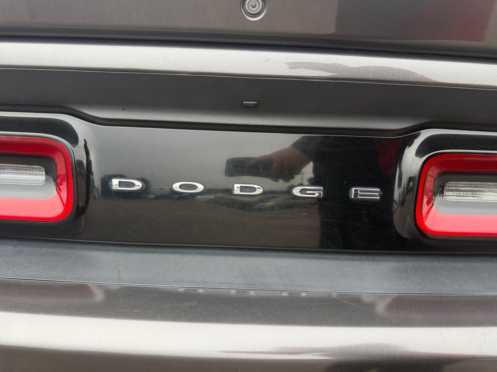 Used 2015 Dodge Challenger SXT Plus w/ Driver Convenience Group RWD image 23