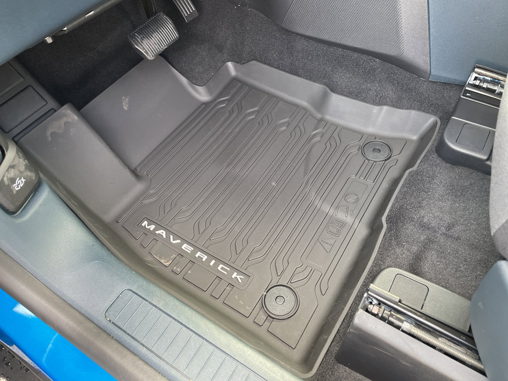 New 2025 Ford Maverick XLT w/ XLT Luxury Package image 11