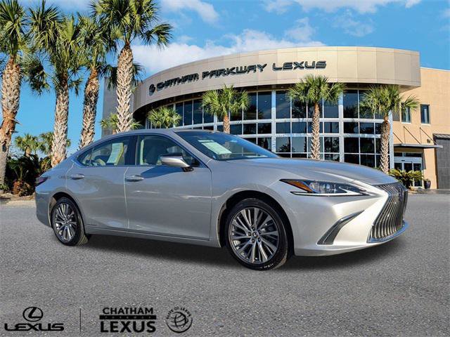Certified 2021 Lexus ES 300h w/ Premium Package