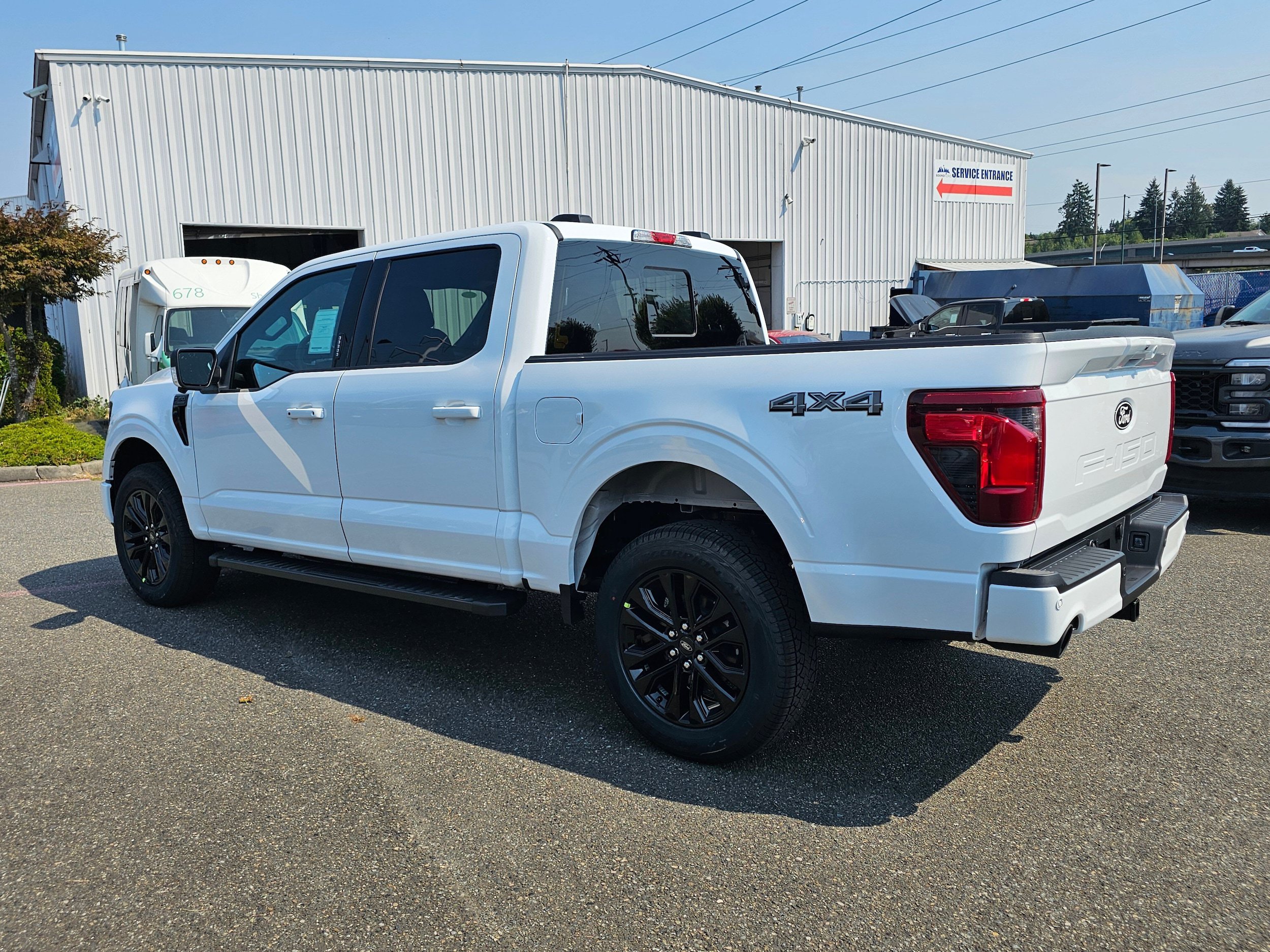 New 2026 Ford F150 XLT w/ Equipment Group 302A MID AWD/4WD image 7