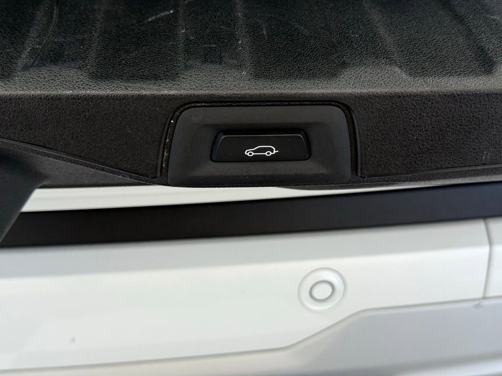 Used 2024 BMW X5 xDrive40i w/ Premium Package image 7