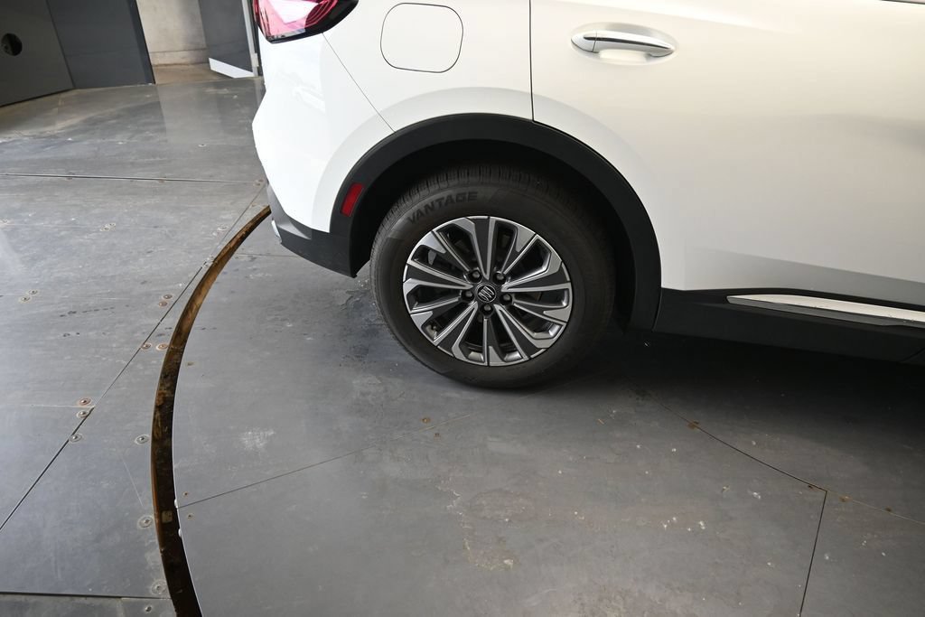 Used 2024 Buick Envision Preferred AWD/4WD image 20