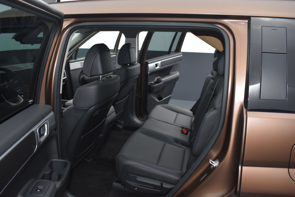 Used 2024 Hyundai Santa Fe XRT AWD/4WD image 12