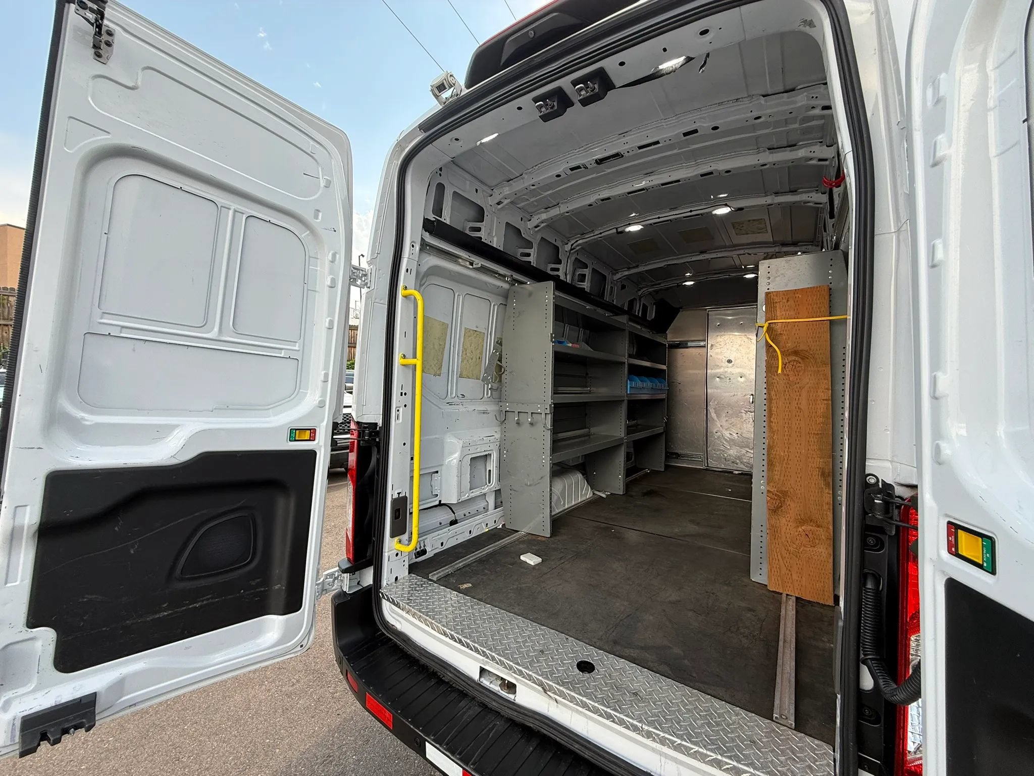 Used 2020 Ford Transit 350 148 High Roof Extended RWD image 27