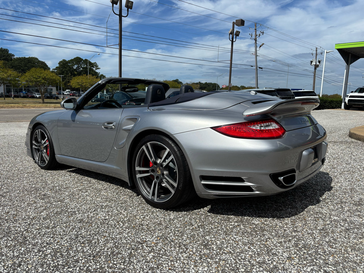 Used 2011 Porsche 911 Turbo image 4