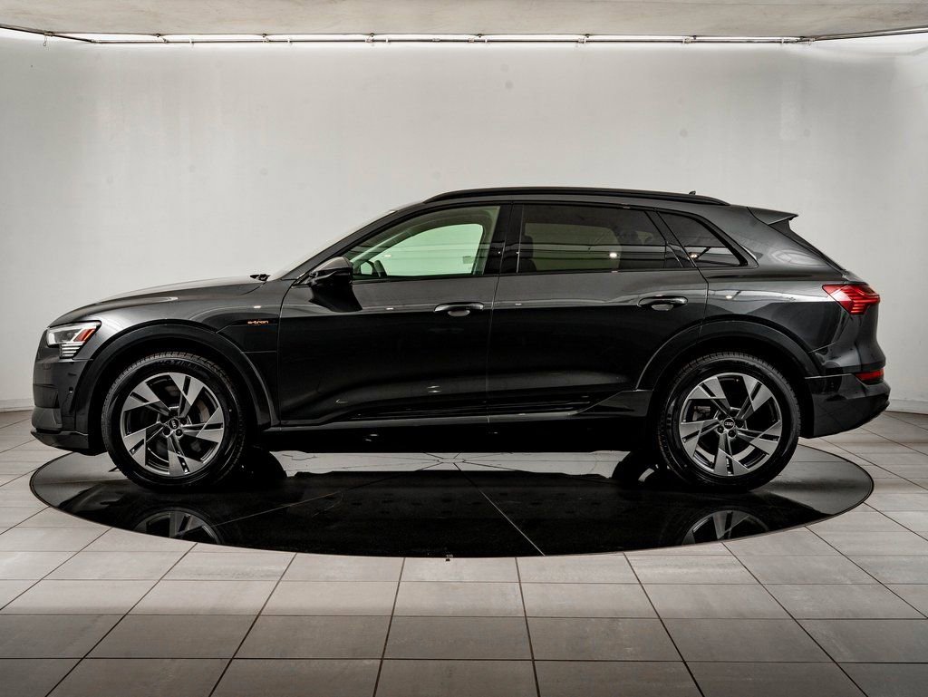 Used 2021 Audi e-tron Premium w/ Convenience Plus Package AWD/4WD image 5