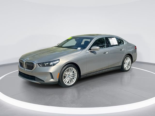 Used 2024 BMW 530i RWD video 1