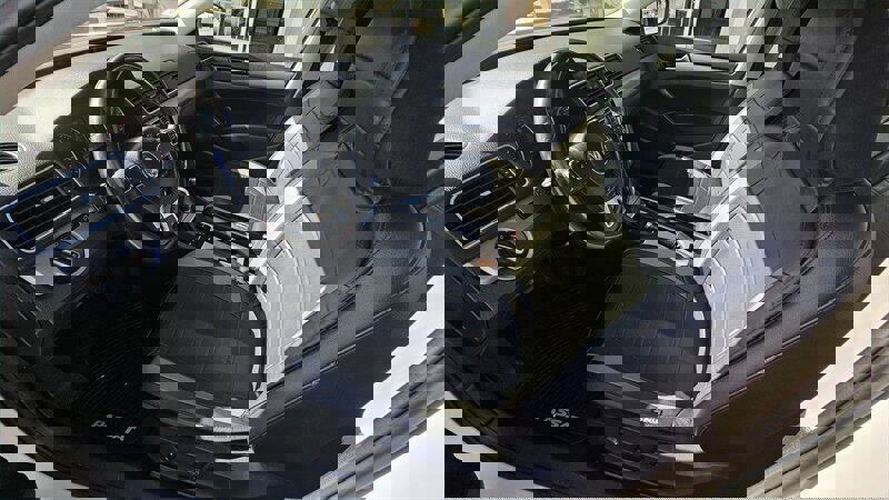 Used 2014 Volkswagen Passat 2.5 SE image 10