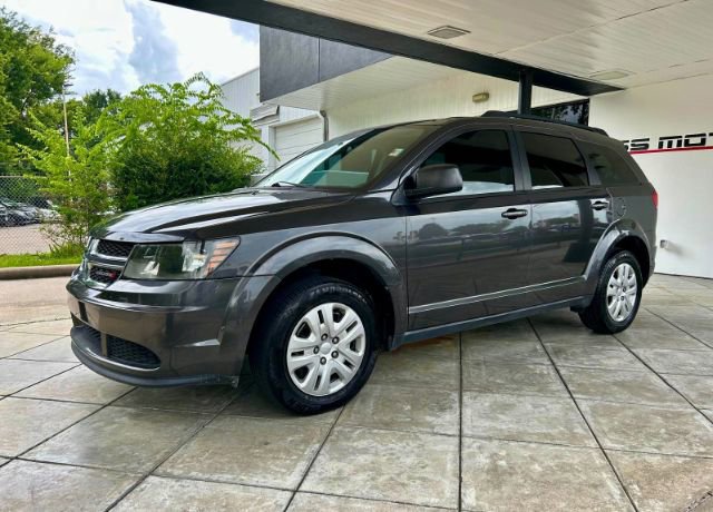 Used 2018 Dodge Journey SE
