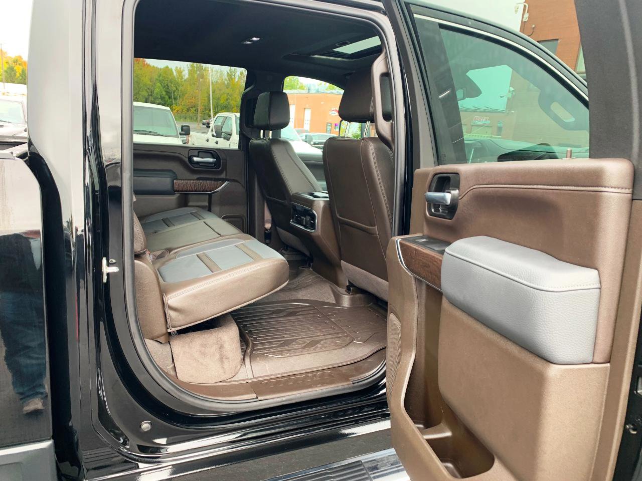 Used 2022 GMC Sierra 2500 Denali AWD/4WD image 14