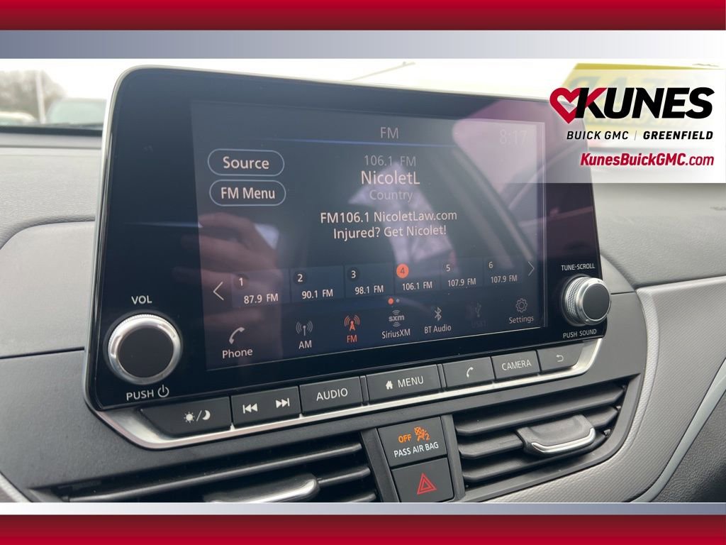 Used 2024 Nissan Altima 2.5 SR FWD image 24