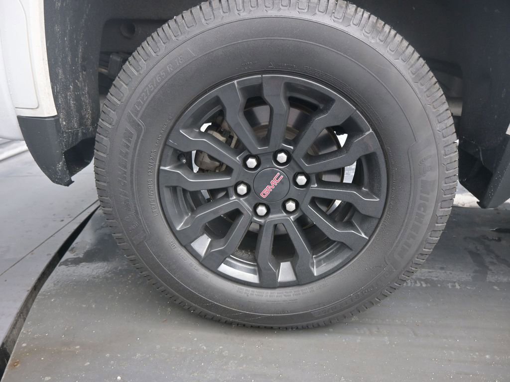 Used 2022 GMC Sierra 1500 AT4X image 12