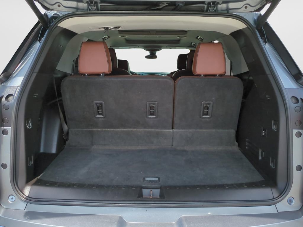 Used 2018 Chevrolet Traverse High Country AWD/4WD image 21