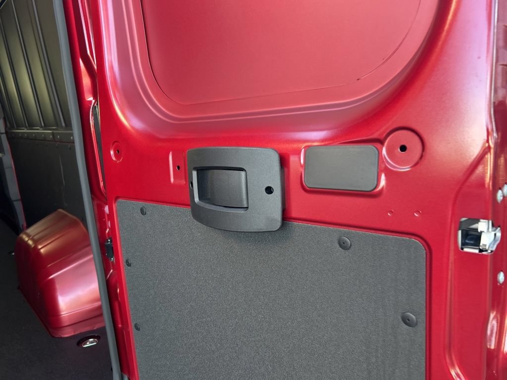 New 2026 RAM ProMaster 2500 w/ Premium Convenience Group FWD image 31