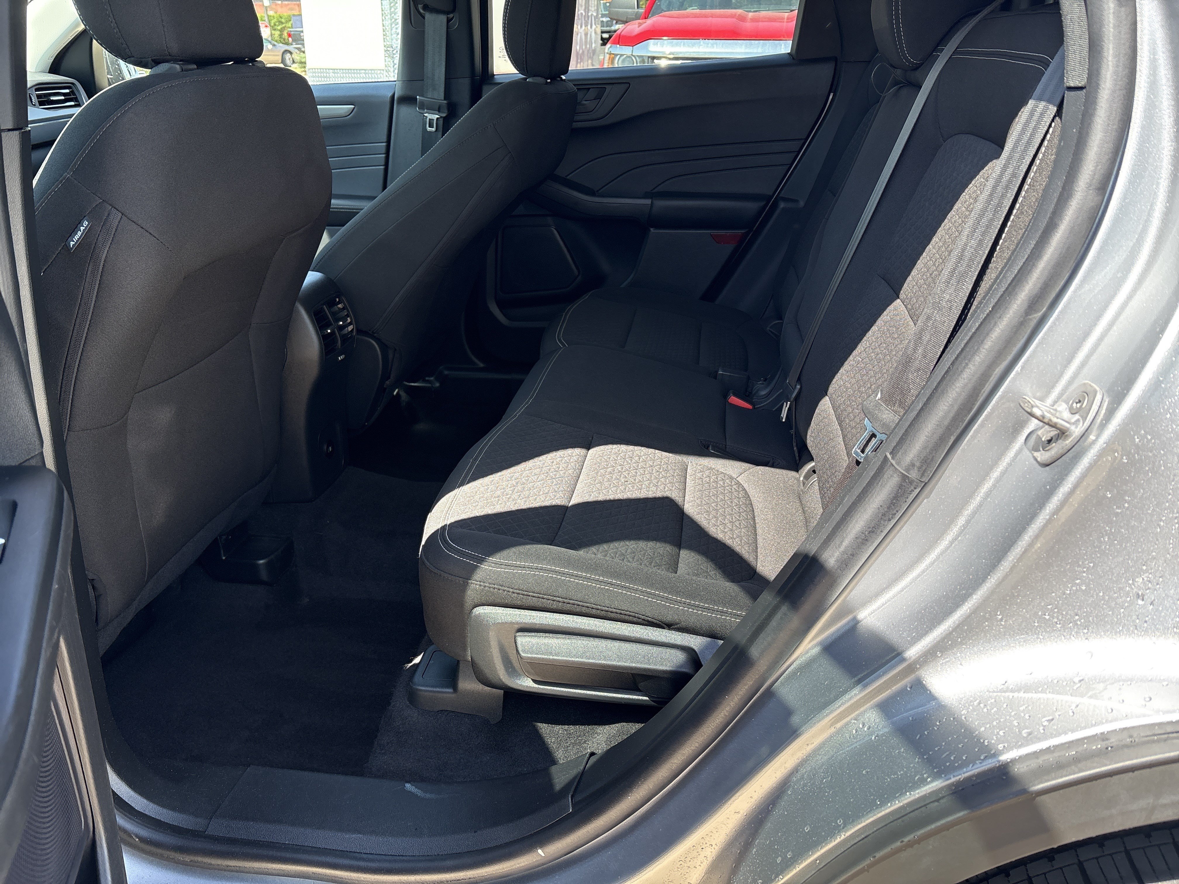 Used 2024 Ford Escape Active AWD/4WD image 13