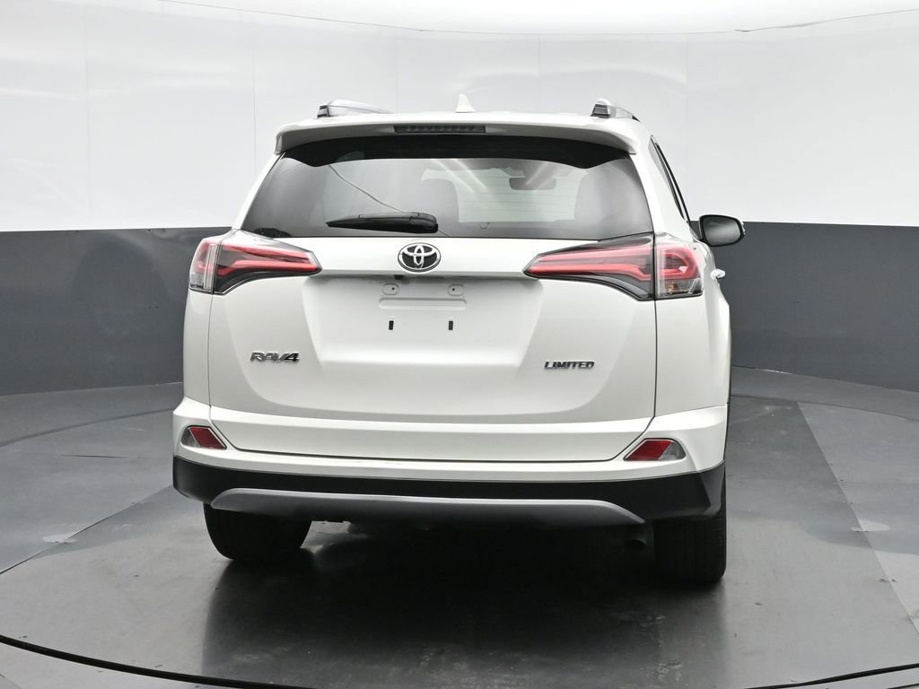 Used 2018 Toyota RAV4 Limited image 6