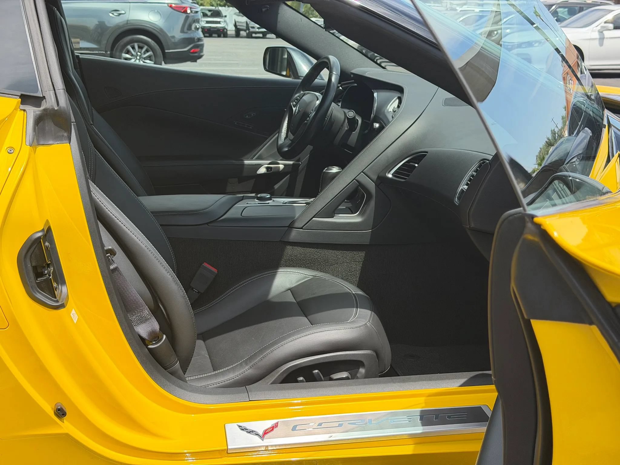 Used 2015 Chevrolet Corvette Stingray Coupe w/ 2LT Preferred Equipment Group RWD image 16